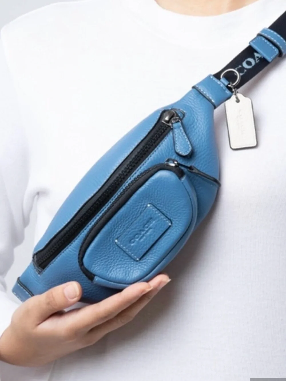 Coach SPRINT Blue Belt Bag - Picture 2 of 9